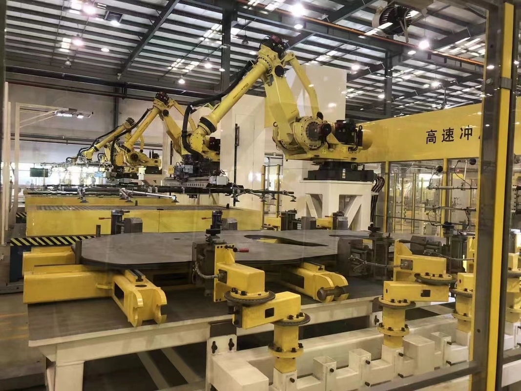 การเขียนโปรแกรมแขนหุ่นยนต์ Fanuc 6 แกน Fanuc จุดเชื่อมโหลด 2655 มม. 165 กก. ยาวพิเศษ