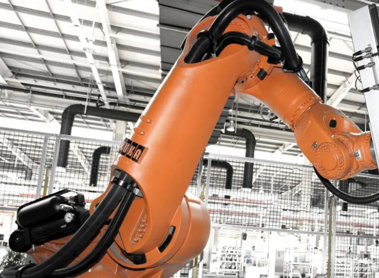 Robotic Dress Pack สำหรับ Robot Pipeline ช่วยขจัดความเครียดของระบบและปรับปรุงอายุการใช้งานของผลิตภัณฑ์