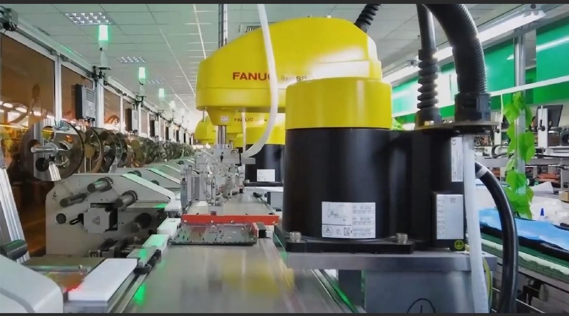 โซลูชัน Fanuc Robot Arm ราคาการติดตามด้วยภาพต่ำสำหรับชิ้นงานแบบสุ่มที่ไม่เป็นระเบียบ