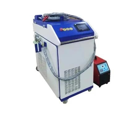 เครื่องเชื่อมเลเซอร์จุดสแตนเลสอัตโนมัติ Robot Hand Master Cutting Cleaning 3 In 1 2000w