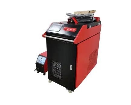 เครื่องเชื่อมเลเซอร์จุดสแตนเลสอัตโนมัติ Robot Hand Master Cutting Cleaning 3 In 1 2000w